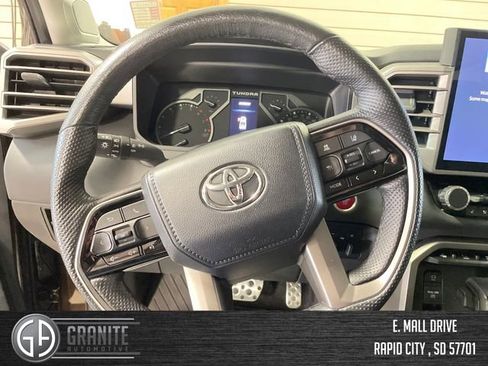 Used 2023 Toyota Tundra Limited image 16