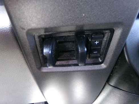 Used 2022 Ford F250 XL w/ Power Equipment Group AWD/4WD image 22