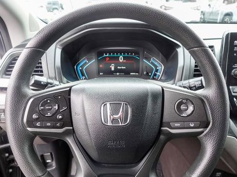 Used 2020 Honda Odyssey EX image 12