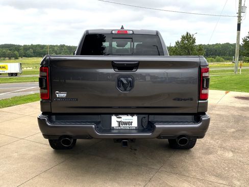 Used 2024 RAM 1500 Laramie AWD/4WD image 5