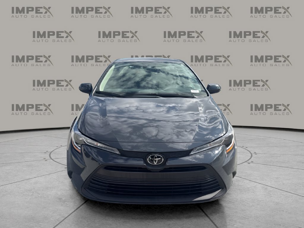 Used 2026 Toyota Corolla LE FWD image 8