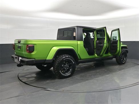 New 2026 Jeep Gladiator Willys image 45