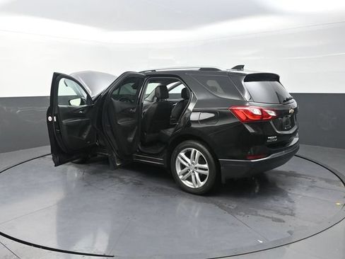 Used 2020 Chevrolet Equinox Premier FWD image 43