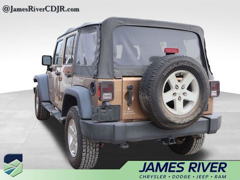 Used 2015 Jeep Wrangler Unlimited Sport w/ Quick Order Package 24S image 15