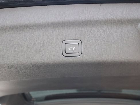 New 2025 GMC Yukon XL Elevation w/ LPO, Elevation Black Package image 37