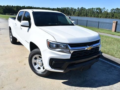Used 2022 Chevrolet Colorado W/T w/ WT Convenience Package image 2
