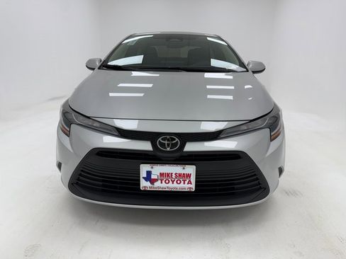 New 2026 Toyota Corolla LE image 3