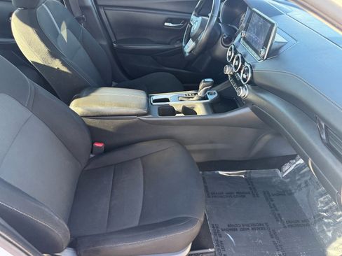 Used 2023 Nissan Sentra SV w/ All-Weather Package image 31