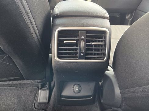 Used 2021 Kia Sportage LX FWD image 12