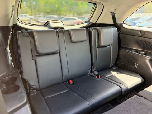 Used 2016 Toyota Highlander XLE image 26