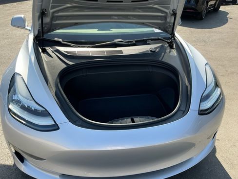 Used 2018 Tesla Model 3 Long Range image 21