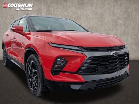 Used 2023 Chevrolet Blazer RS image 1