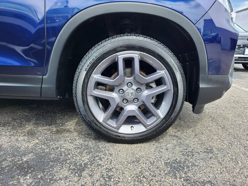Used 2023 Honda Passport EX-L image 15