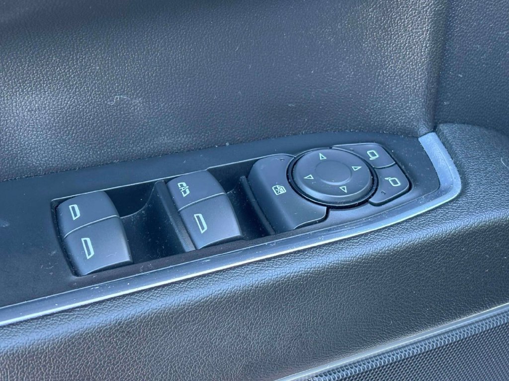 Used 2024 Chevrolet Silverado 1500 RST AWD/4WD image 8