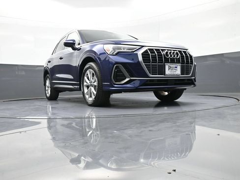 Used 2023 Audi Q3 2.0T Premium Plus AWD/4WD image 28