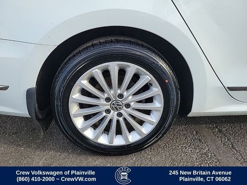Used 2016 Volkswagen Passat 1.8T SE image 19