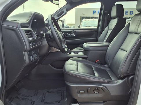 Used 2024 Chevrolet Suburban RST image 11