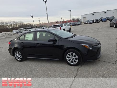 New 2026 Toyota Corolla LE image 2