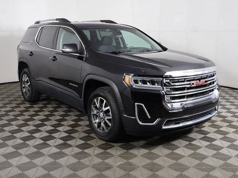 Used 2023 GMC Acadia SLE w/ Driver Convenience Package image 49