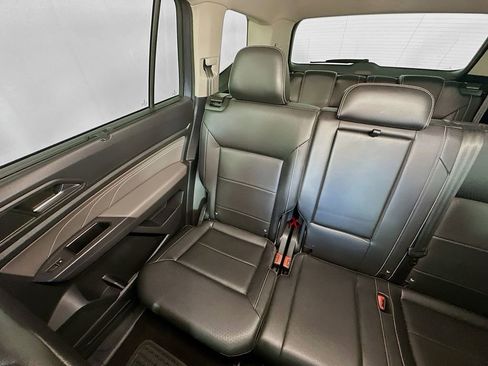 Used 2021 Volkswagen Atlas SE image 12