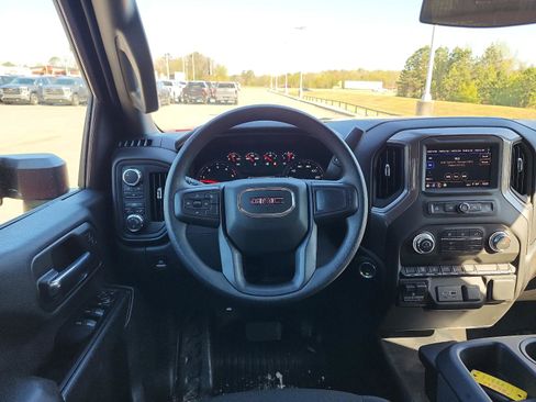 New 2026 GMC Sierra 2500 Pro AWD/4WD image 14