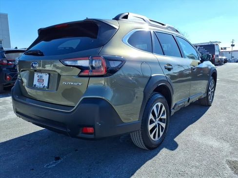 Certified 2025 Subaru Outback Premium w/ Tech Package 1 image 18