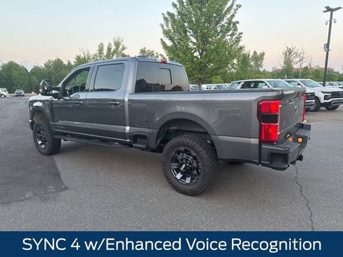 Used 2023 Ford F250 Lariat w/ Lariat Ultimate Package AWD/4WD image 13