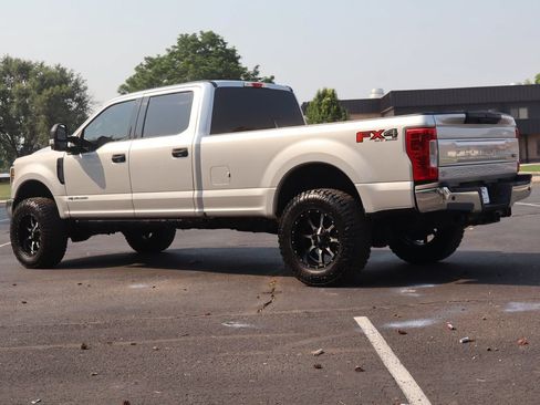 Used 2019 Ford F350 XLT w/ XLT Value Package AWD/4WD image 7