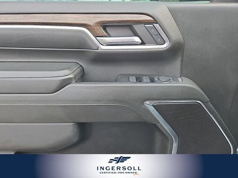 Used 2024 GMC Sierra 3500 SLE w/ SLE Convenience Package image 16