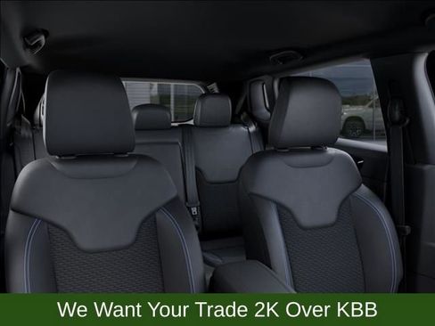 New 2026 Jeep Compass Latitude AWD/4WD image 26