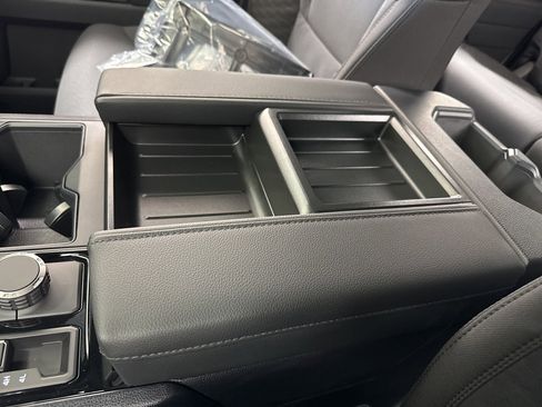 New 2026 Toyota Tundra SR5 image 27