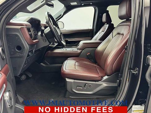 Used 2023 Ford Expedition Limited image 13