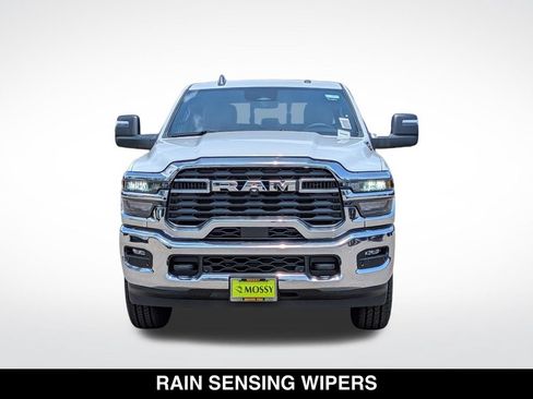 New 2026 RAM 2500 Tradesman AWD/4WD image 4