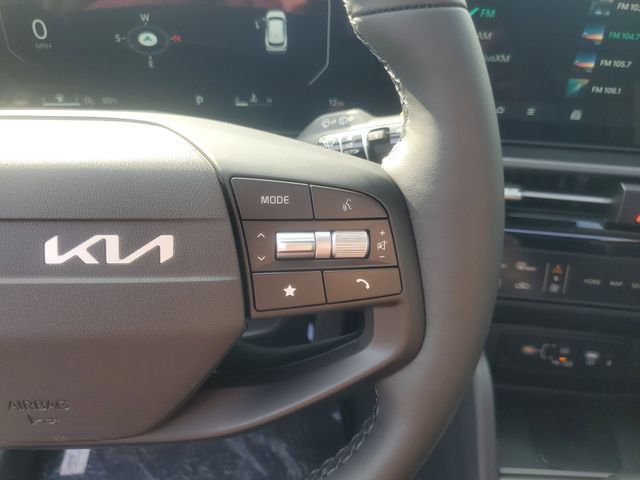 New 2026 Kia Sportage SX FWD image 17