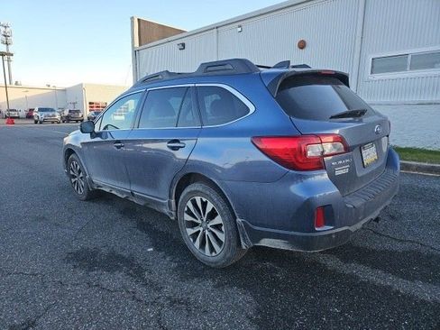 Used 2017 Subaru Outback 2.5i Limited image 5