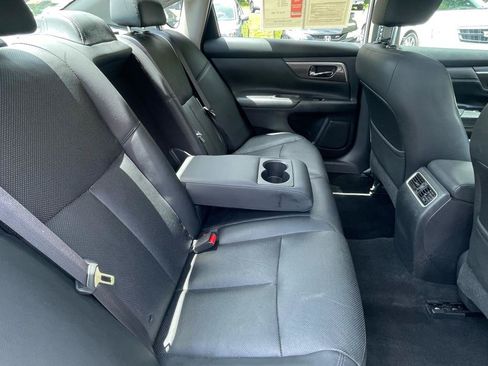 Used 2015 Nissan Altima 2.5 SL w/ Technology Package FWD image 27