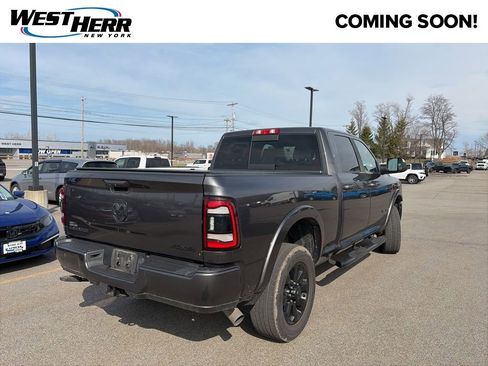 Used 2021 RAM 2500 Laramie w/ Night Edition image 2