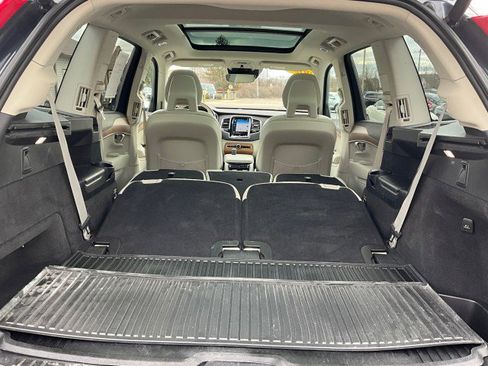 Used 2022 Volvo XC90 T8 Inscription Expression image 34