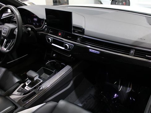 Used 2021 Audi S4 Prestige w/ Prestige Package image 39