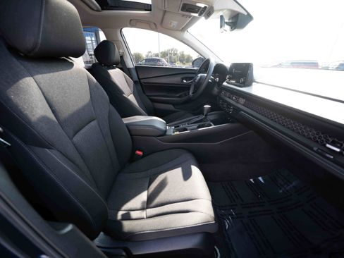 Used 2025 Honda Accord SE image 26