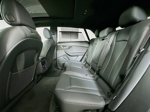 New 2026 Audi Q8 Premium Plus image 9