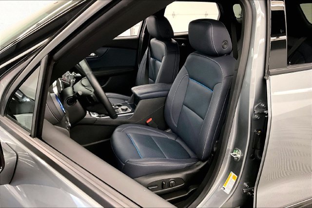 Used 2024 Chevrolet Blazer RS w/ LPO, Floor Liner Package FWD image 23