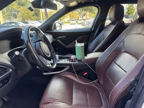 Used 2018 Jaguar F-PACE S AWD/4WD image 5