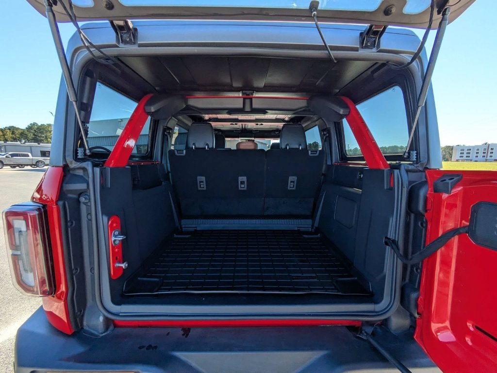 Used 2024 Ford Bronco Outer Banks AWD/4WD image 13
