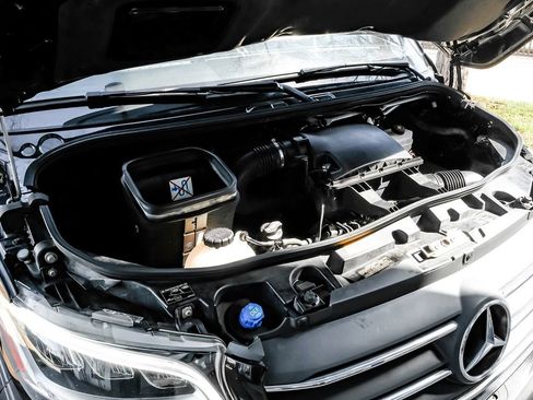 Used 2021 Mercedes-Benz Sprinter 3500 image 42