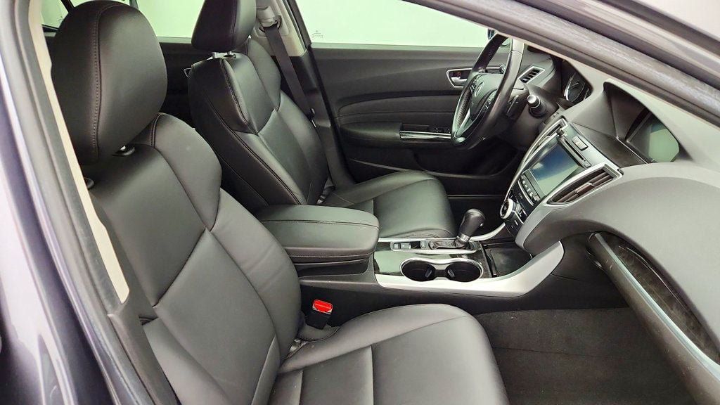 Used 2019 Acura TLX FWD image 23
