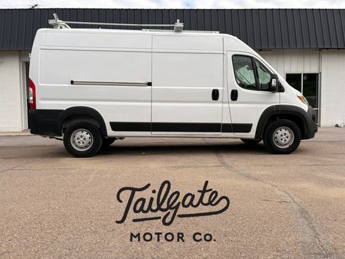 Used 2023 RAM ProMaster 3500 w/ Premium Appearance Group FWD image 1
