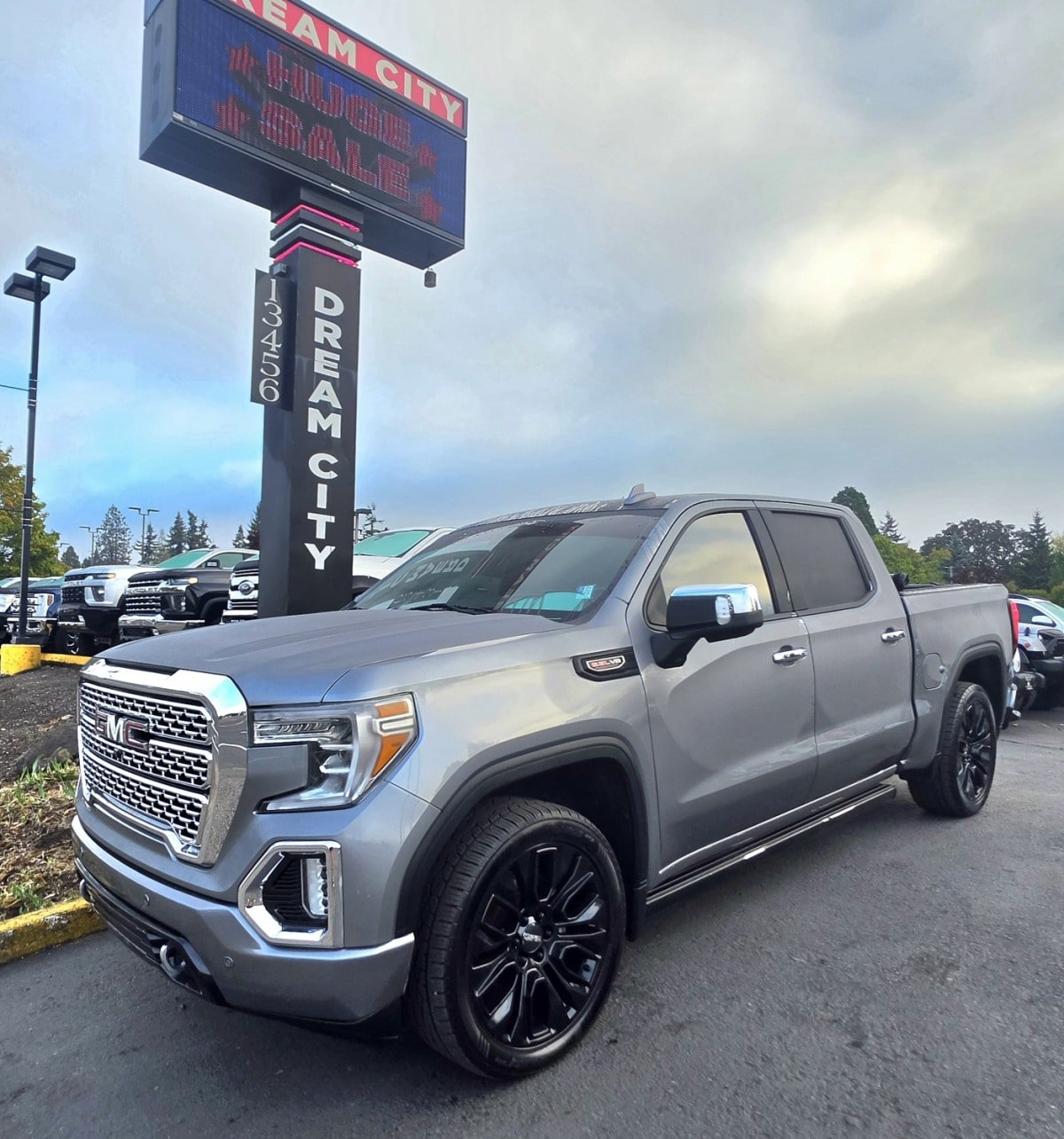 Used 2020 GMC Sierra 1500 Denali w/ Denali Ultimate Package AWD/4WD image 2
