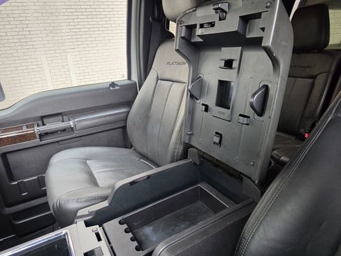 Used 2015 Ford F250 Platinum AWD/4WD image 30
