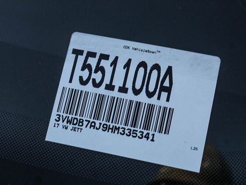 Used 2017 Volkswagen Jetta SE image 29